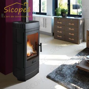 Invicta Gomont Poêle à bois Fonte Design contemporain Rendement énergétique Combustion propre Puissance calorifique Homologation norme EN Certifié NF Porte vitrée Cendrier amovible Airwash Thermomètre intégré Taille compacte Convection naturelle Régulation de la combustion Longue autonomie Combustible bois bûche Éco-responsable Entretien facile Garantie du fabricant Émission de CO2 Normes environnementales Installation en conformité Performance énergétique Étiquette énergie Dimensions compactes Système de chauffage Esthétique moderne Économie d'énergie Technologie de combustion avancée Système de ventilation Installation encastrée Revêtement émaillé Poignée ergonomique Grille de protection Facilité d'allumage Conception robuste Air primaire Air secondaire Thermorégulation Effet de flammes réaliste Évacuation des fumées Conduit de cheminée Utilisation sécurisée Normes de sécurité Chauffage efficace Confort thermique Style contemporain Atmosphère chaleureuse